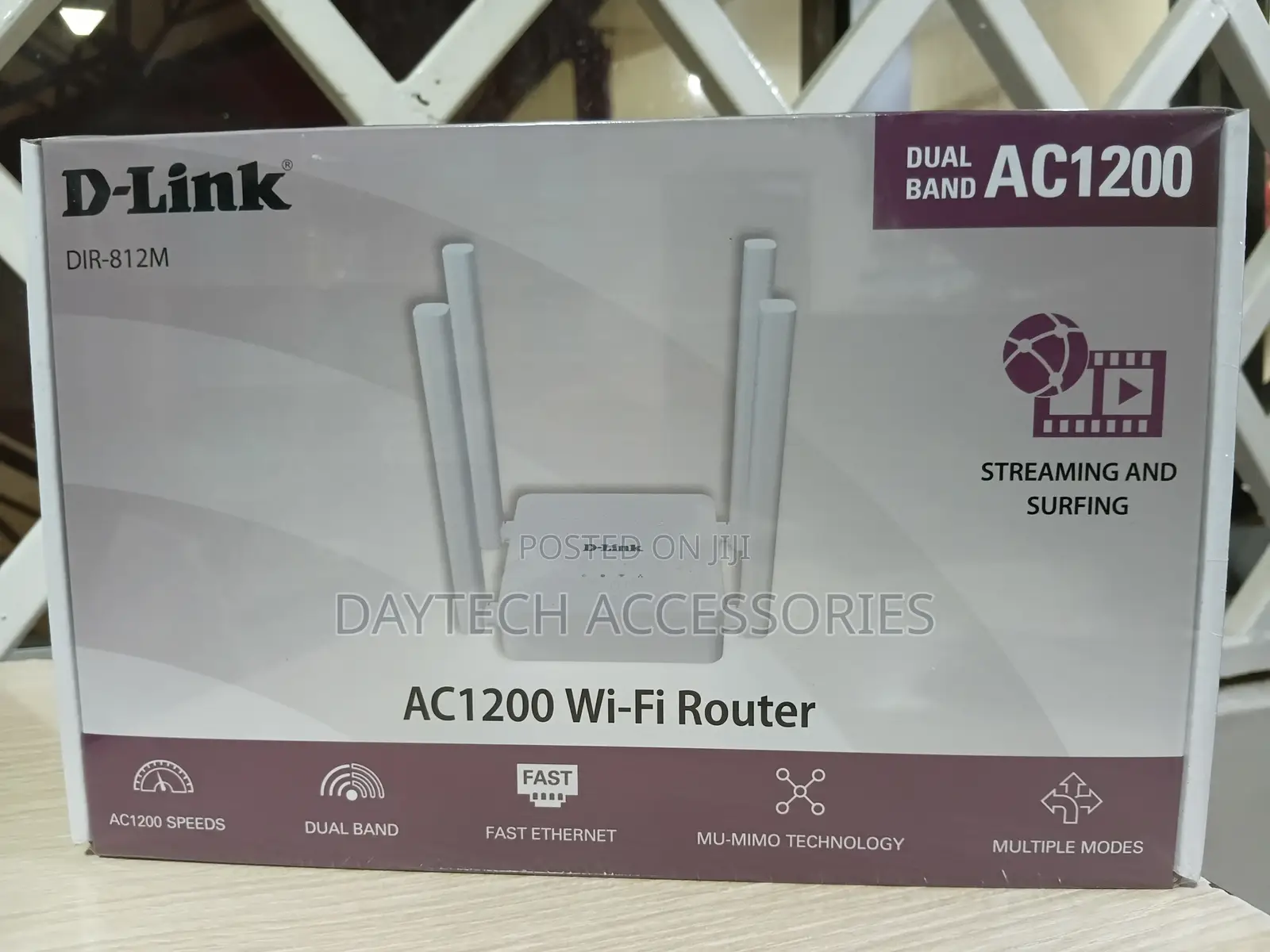 D-Link Ac1200 Dual-Band Powerhouse Router (Dir-812m)