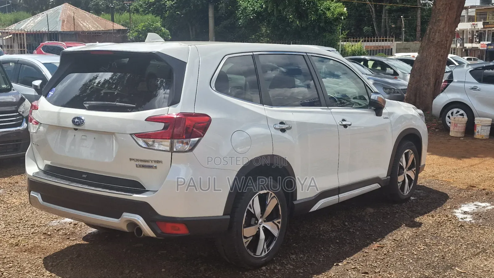 Subaru Forester Base AWD 2019 White