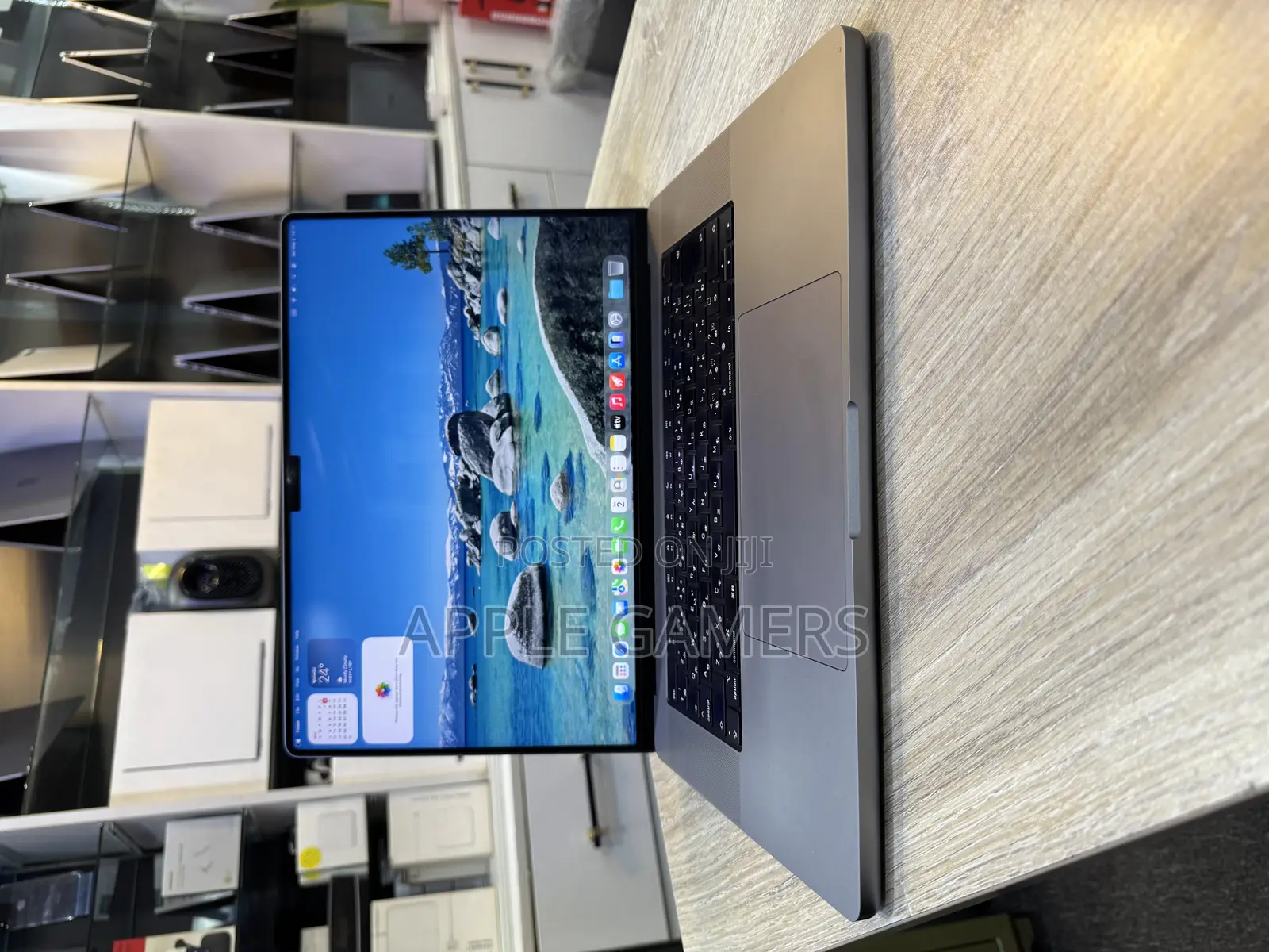 Laptop Apple MacBook Pro 2023 M2 Max 16-inch 64GB Apple M2 SSD 1T