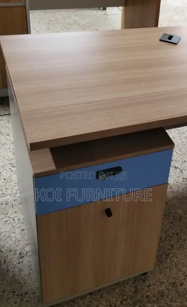 Office Desk; Modern 1200mm Tall Office Executive Seniors Manage Desk