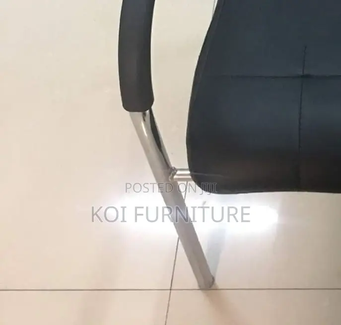 Office Chairs; Model PDX Armed Black Metallic Office Catallina Chairs