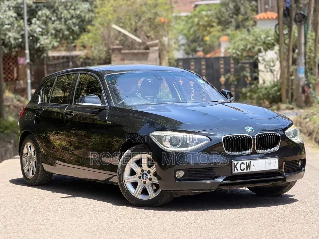 BMW 116i 2012 Black