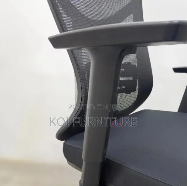 Office Chairs; Mesh Harrahi Office Chairs