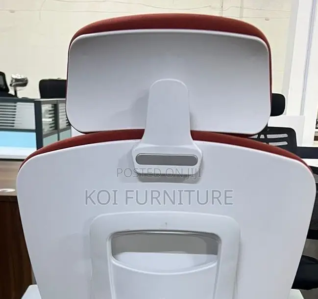 Office Chairs; Orthopedic Alvis 890 Executive Chairs
