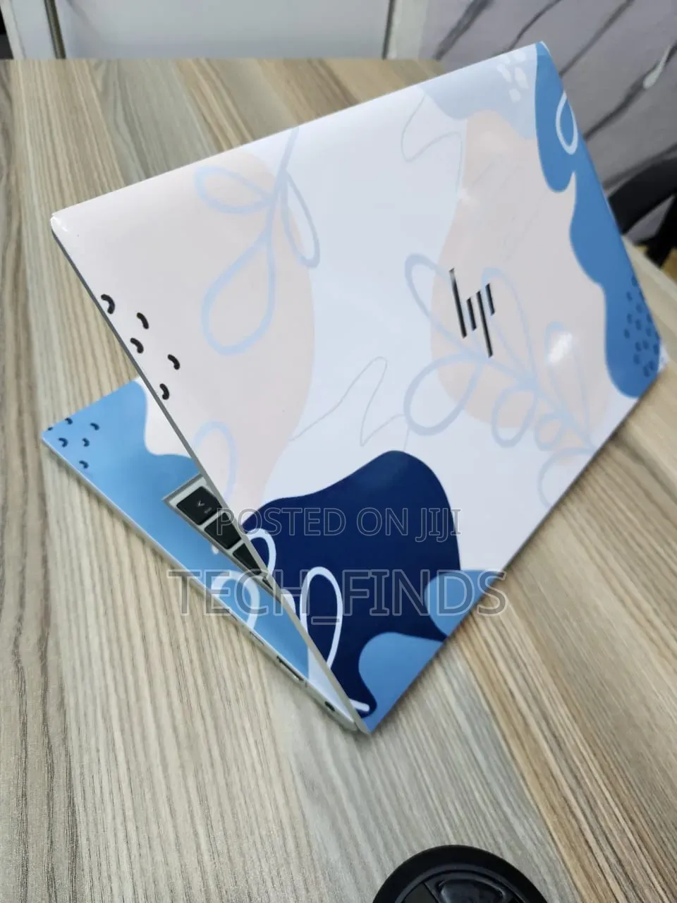 Blue and White Abstract Floral Pattern Laptop Skin