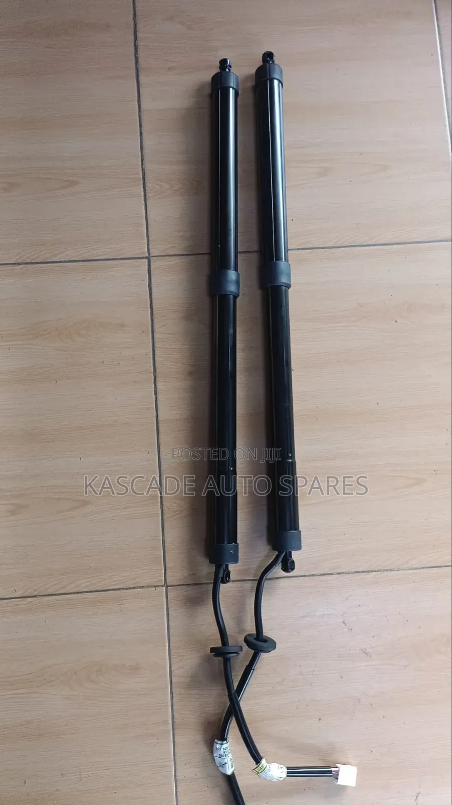 Electric Boot Shocks/Struts Harrier New Model 2014+