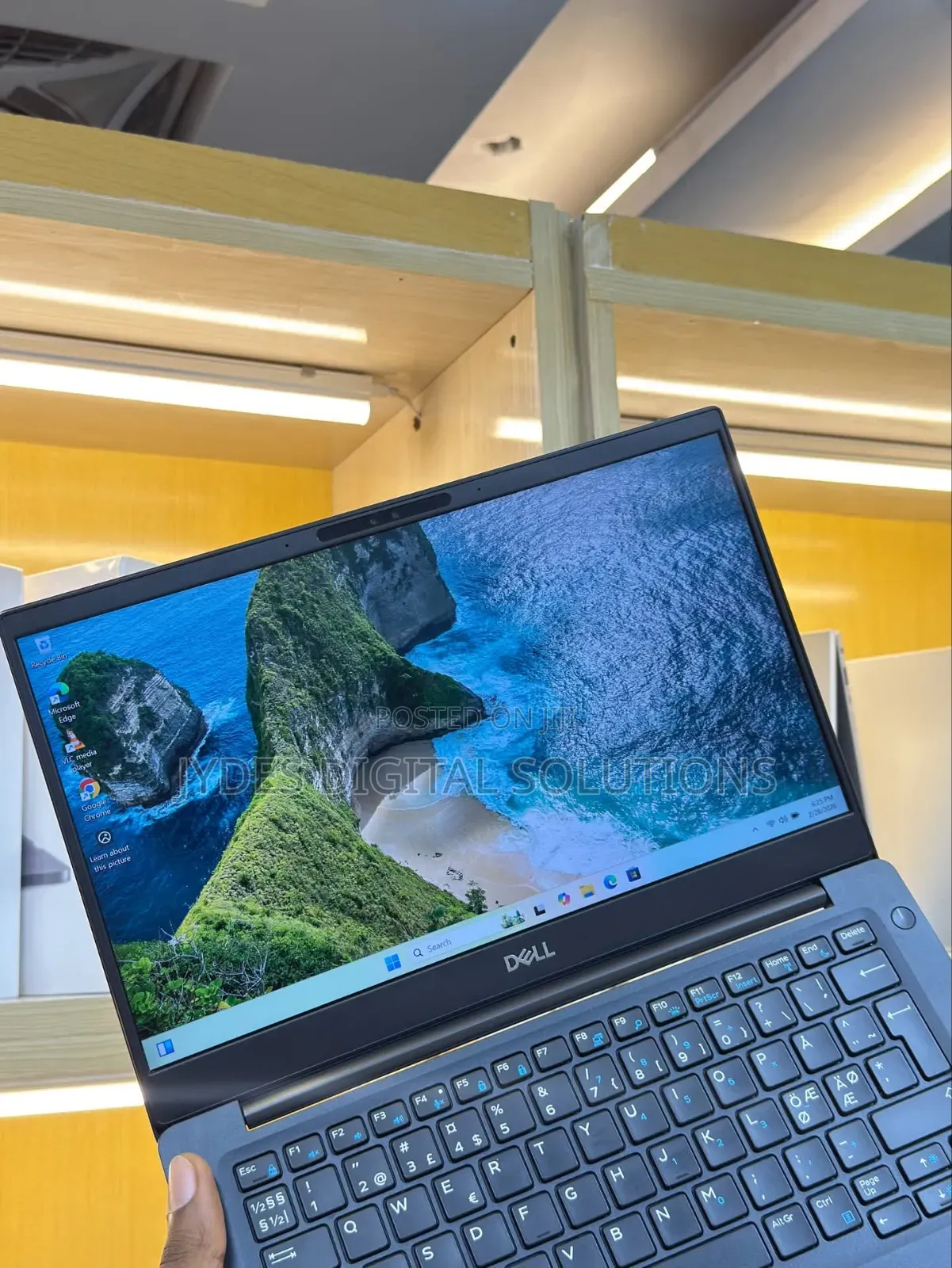 Laptop Dell Latitude 7390 8GB Intel Core i5 SSD 256GB