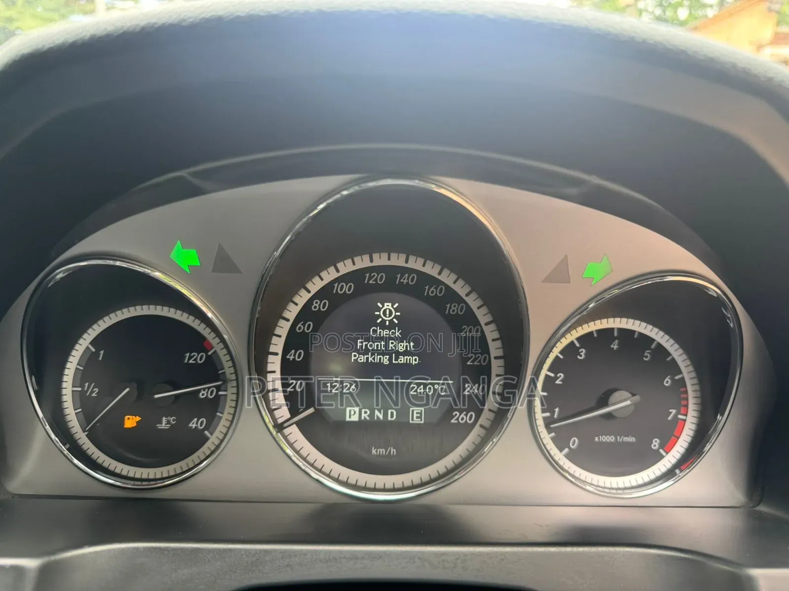 Mercedes-Benz C200 2011 Blue