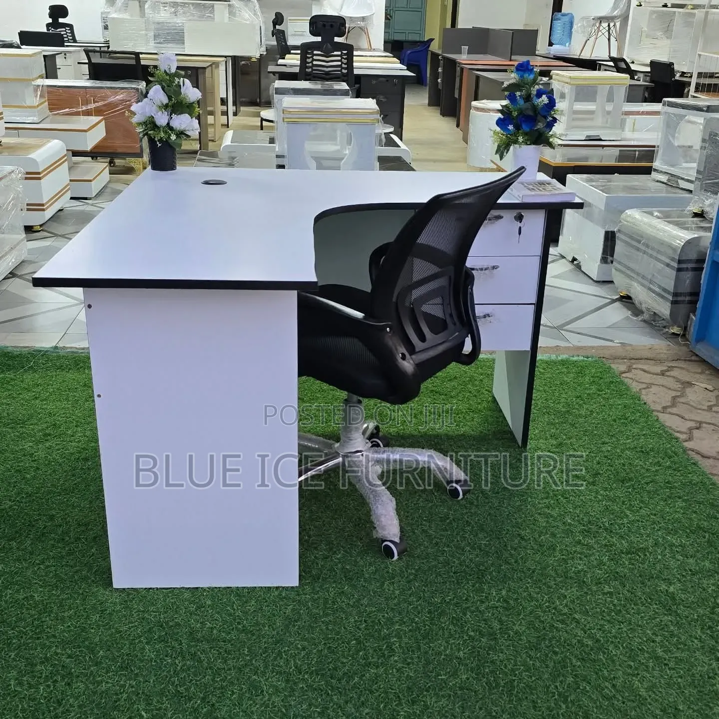 Modern L-Workstation With Ergonomic Mesh Chair