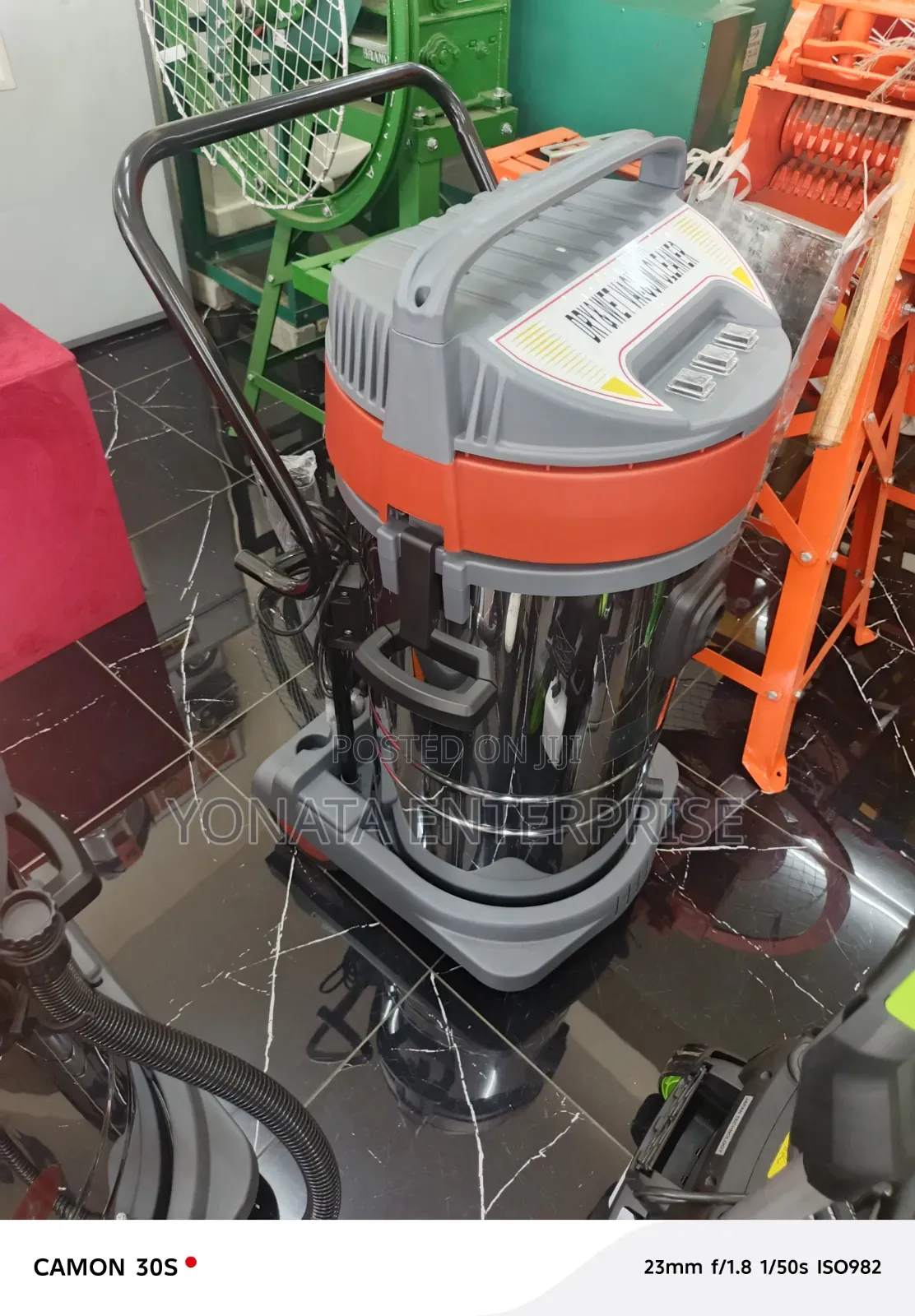 Astramilano Acm-100l Wet and Dry Vacuum Cleaner