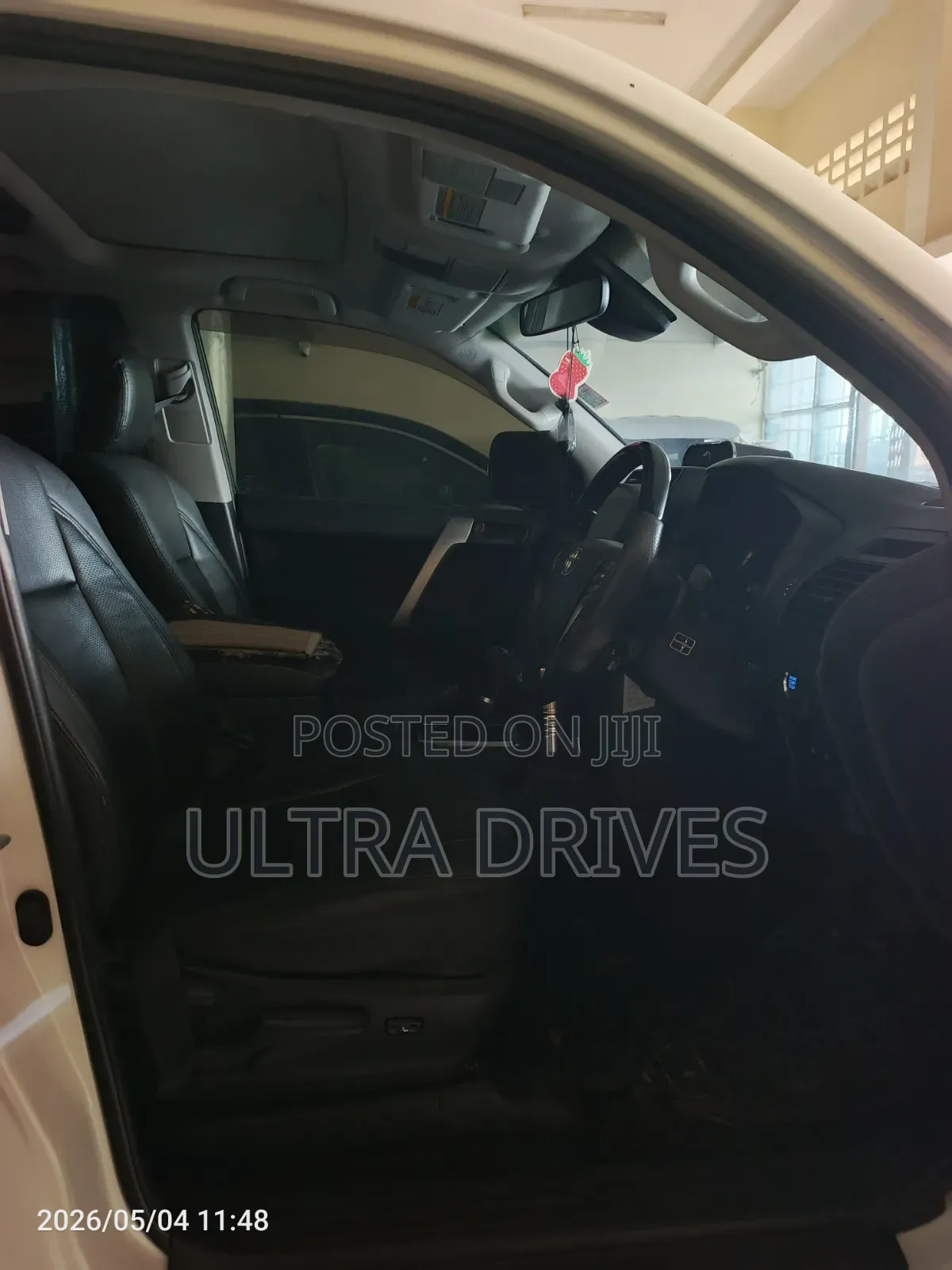 Toyota Land Cruiser Prado 2018 White