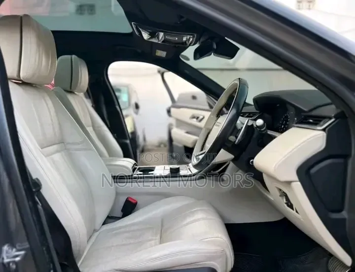 Land Rover Range Rover Velar 2019 Gray