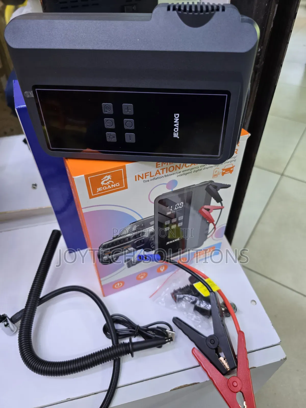  Jq-S161 Prof Car Emergency Kit –Jump Starter, Air Pump Power Bank