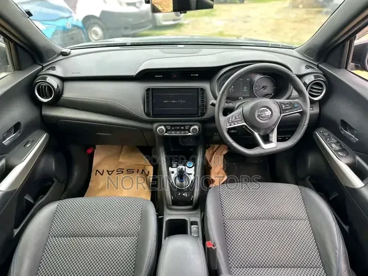 Nissan Kicks 2020 Matt Black