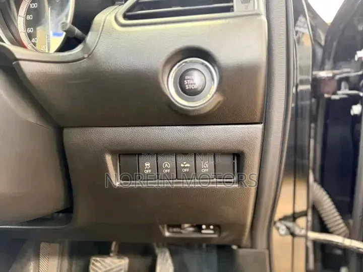 Suzuki Swift 2018 Black