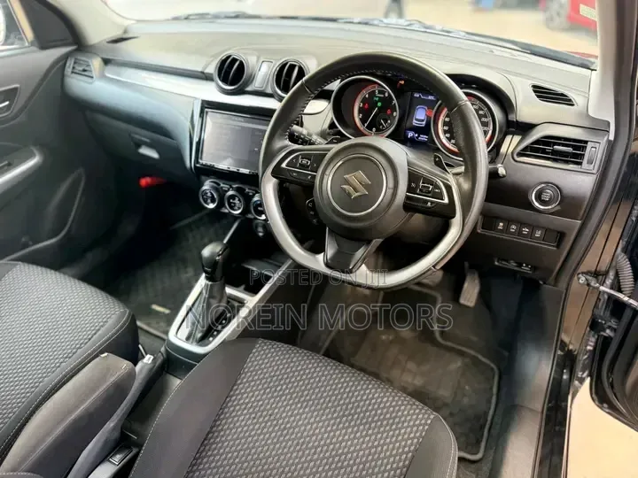 Suzuki Swift 2018 Black