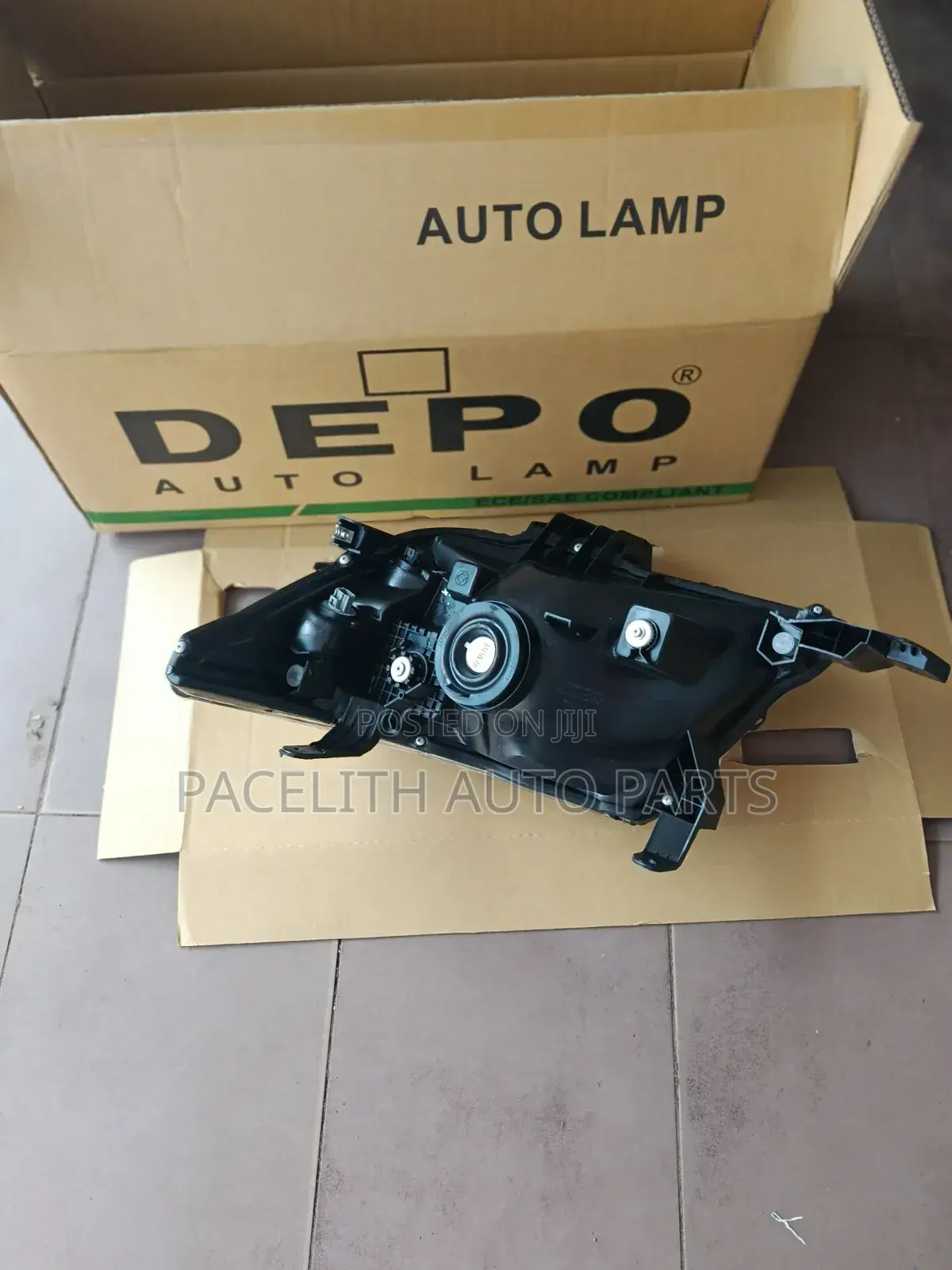 Head Lamp / Head Light Vigo 2012 Depo