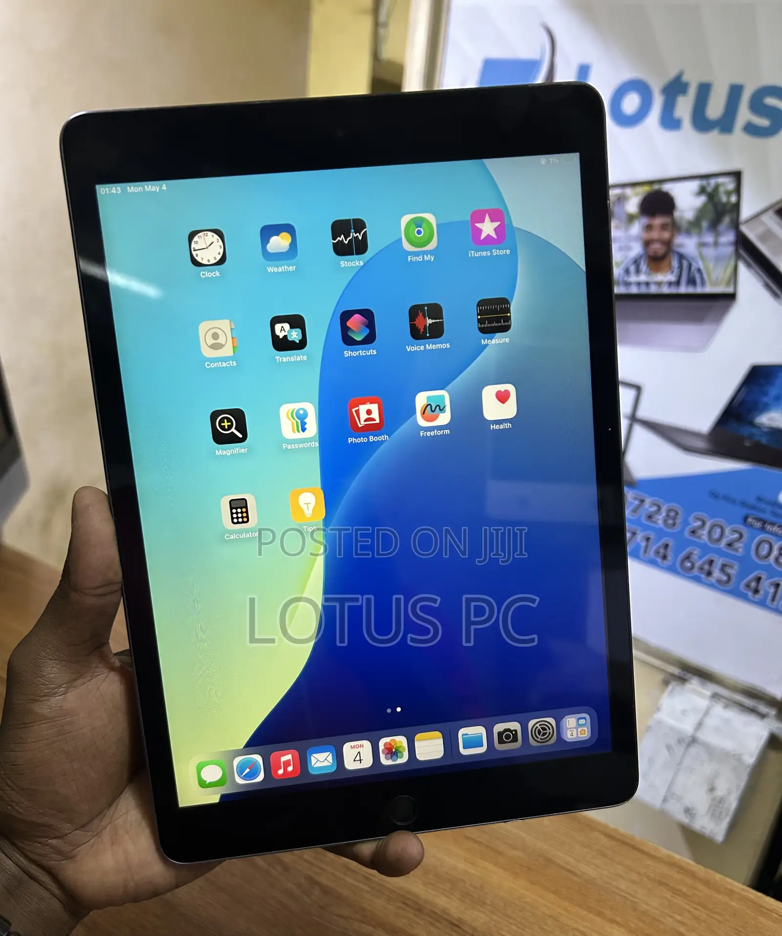 Apple iPad 10.2 (2020) 64 GB Gray
