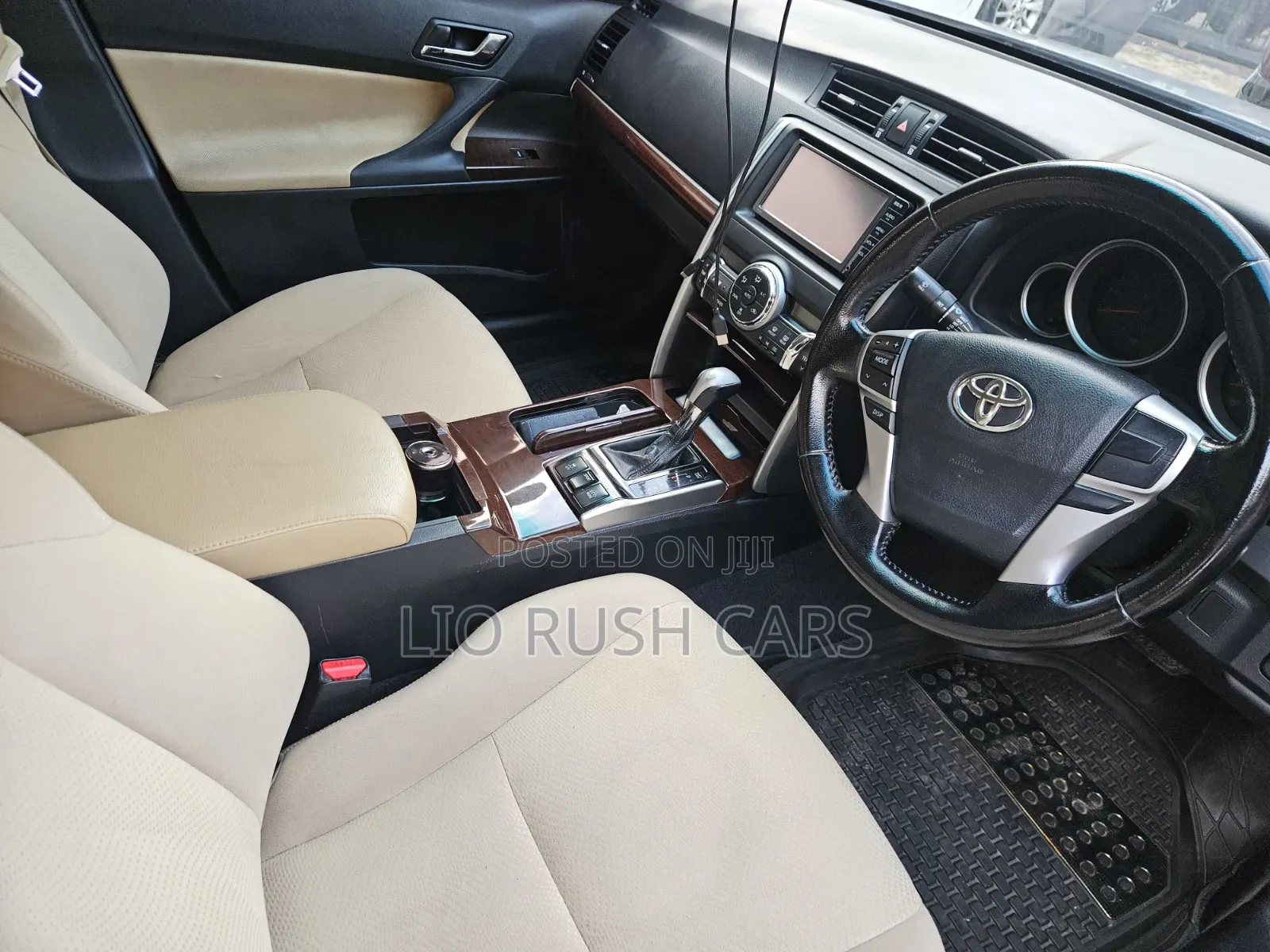 Toyota Mark X 2017