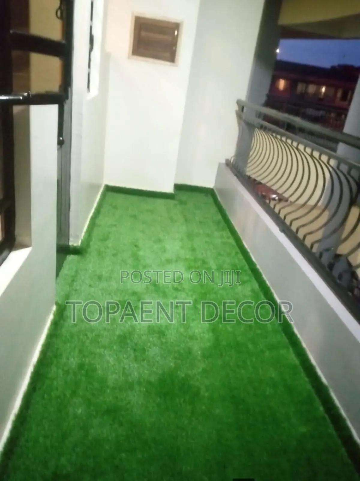 15mm Weather Resistant Artificial Green Grass Carpet