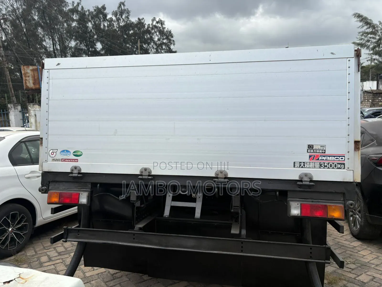 Mitsubish Fuso Canter