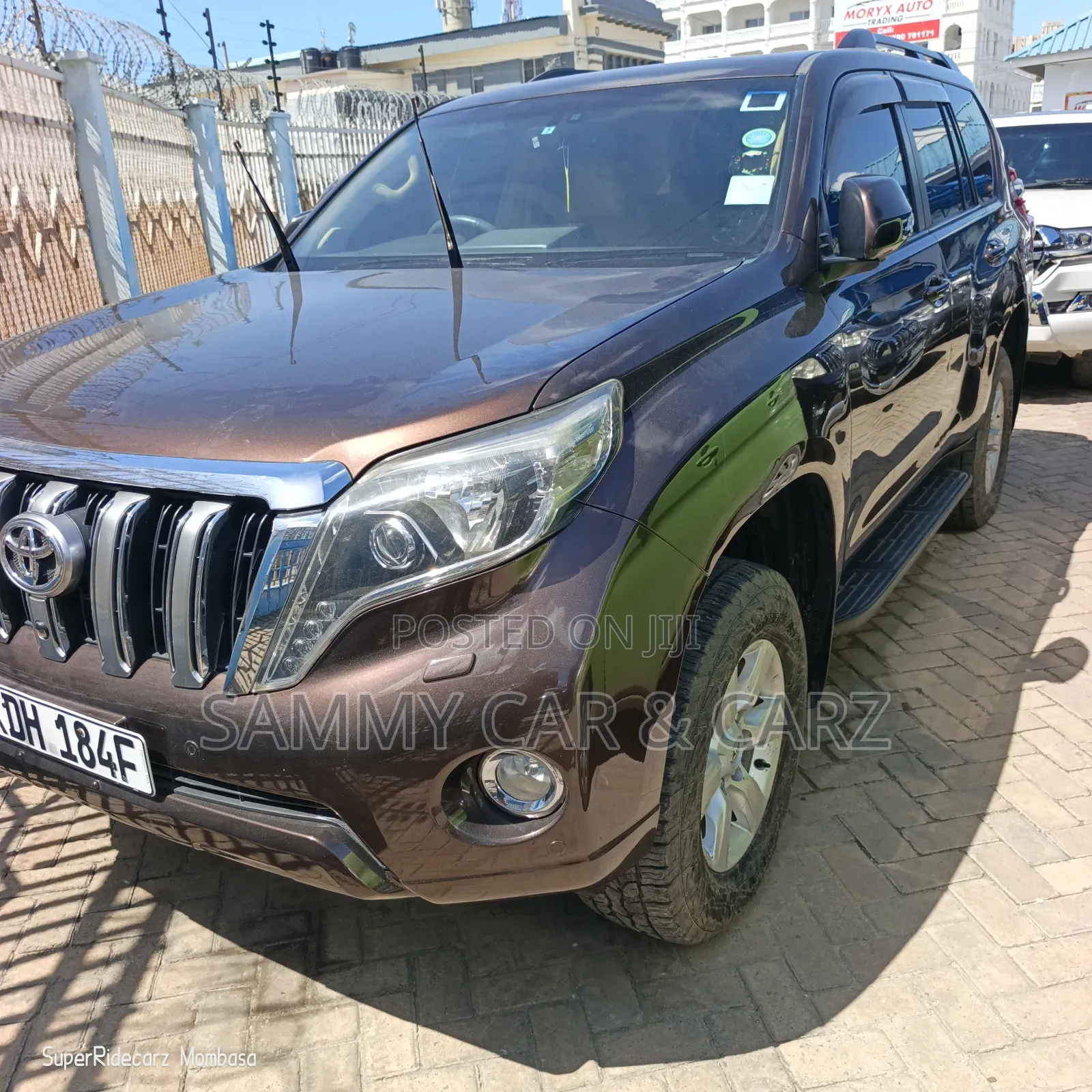 Toyota Land Cruiser Prado 2015 Brown