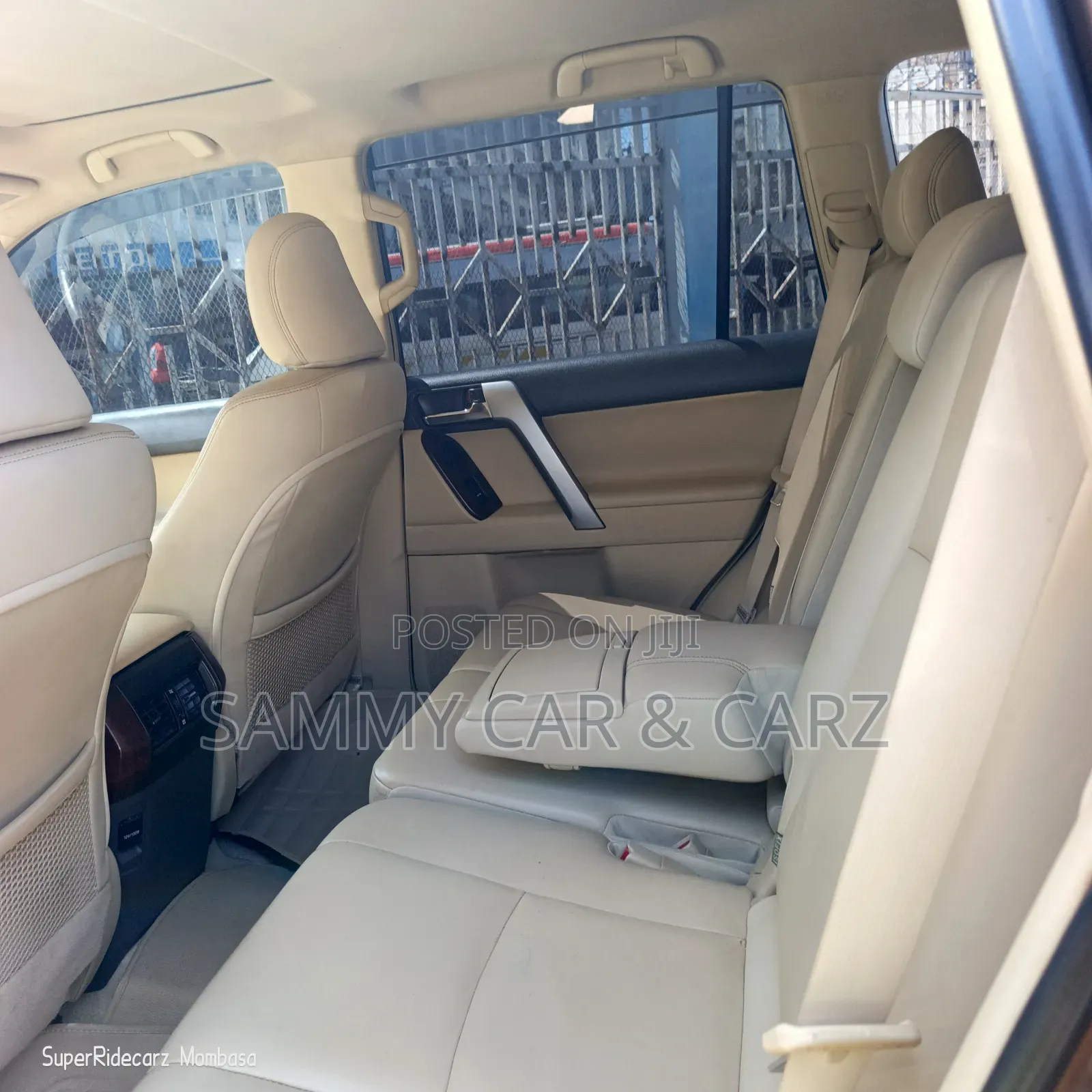 Toyota Land Cruiser Prado 2015 Brown