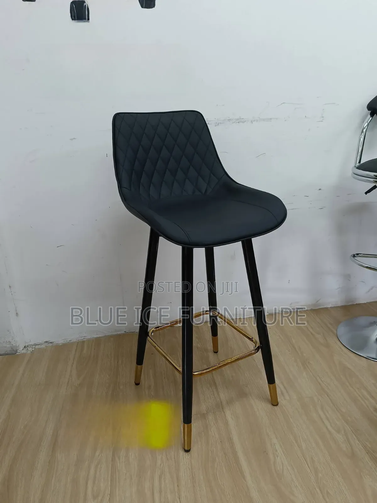 Counter Height Bar Stool-Swivel