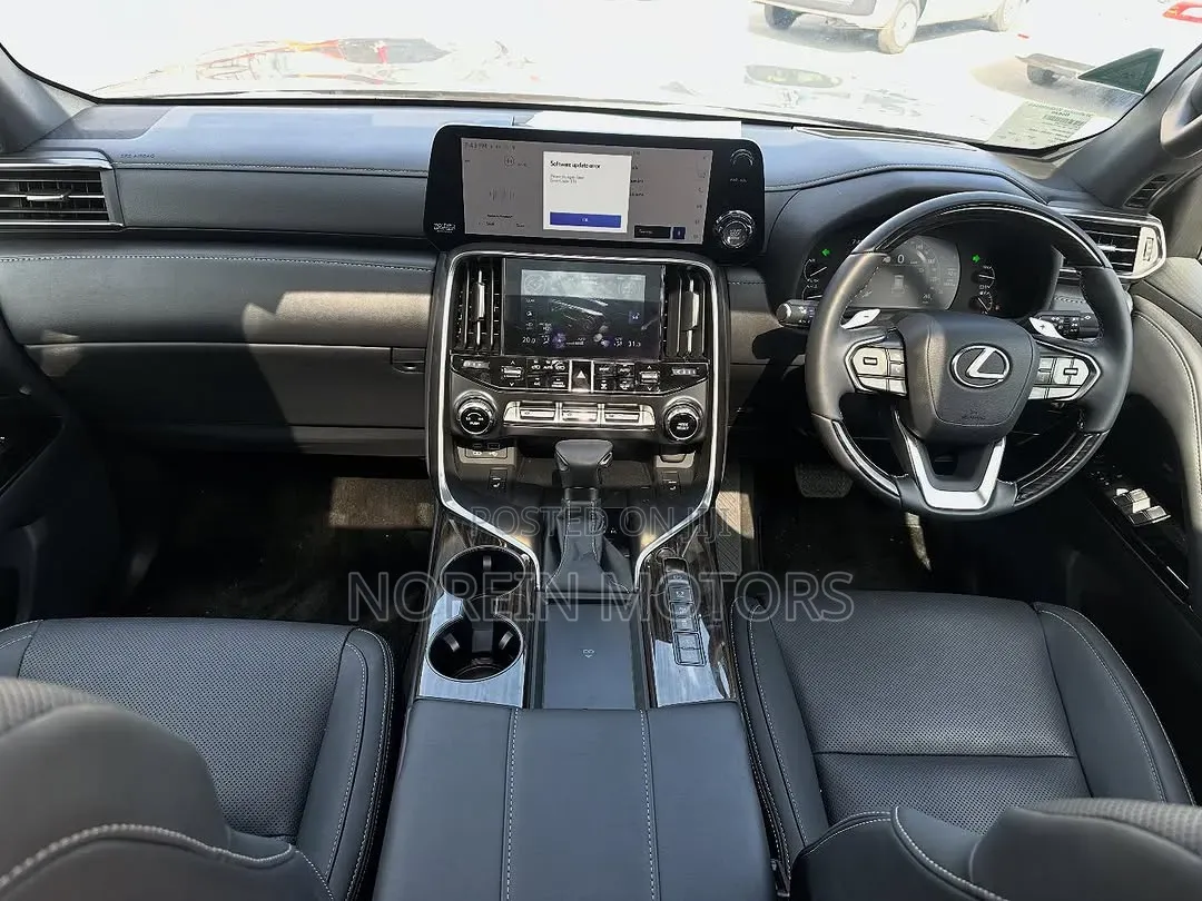 Lexus LX 500d 2024 Brown