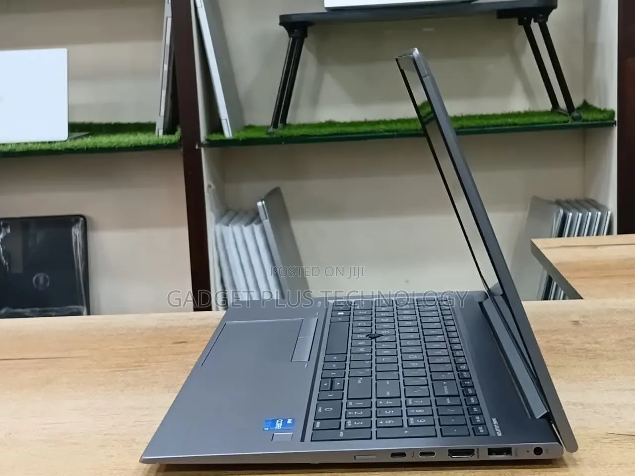 Laptop HP ZBook Firefly G8 16GB Intel Core i7 SSD 512GB