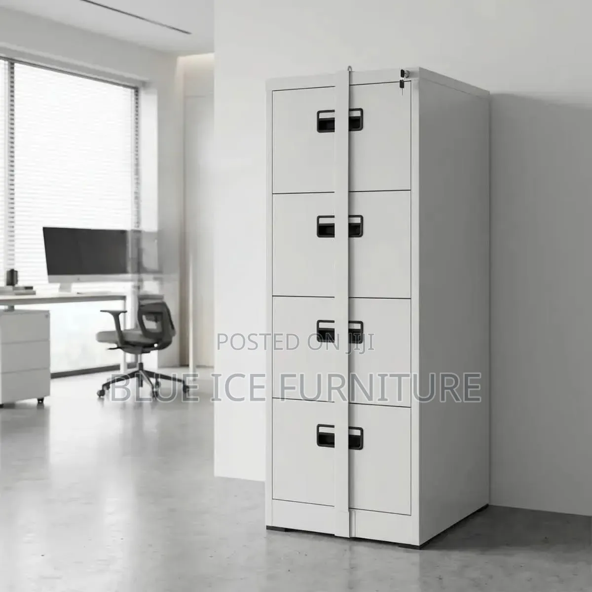 4-Drawer Cabinet With a Front Lock Bar