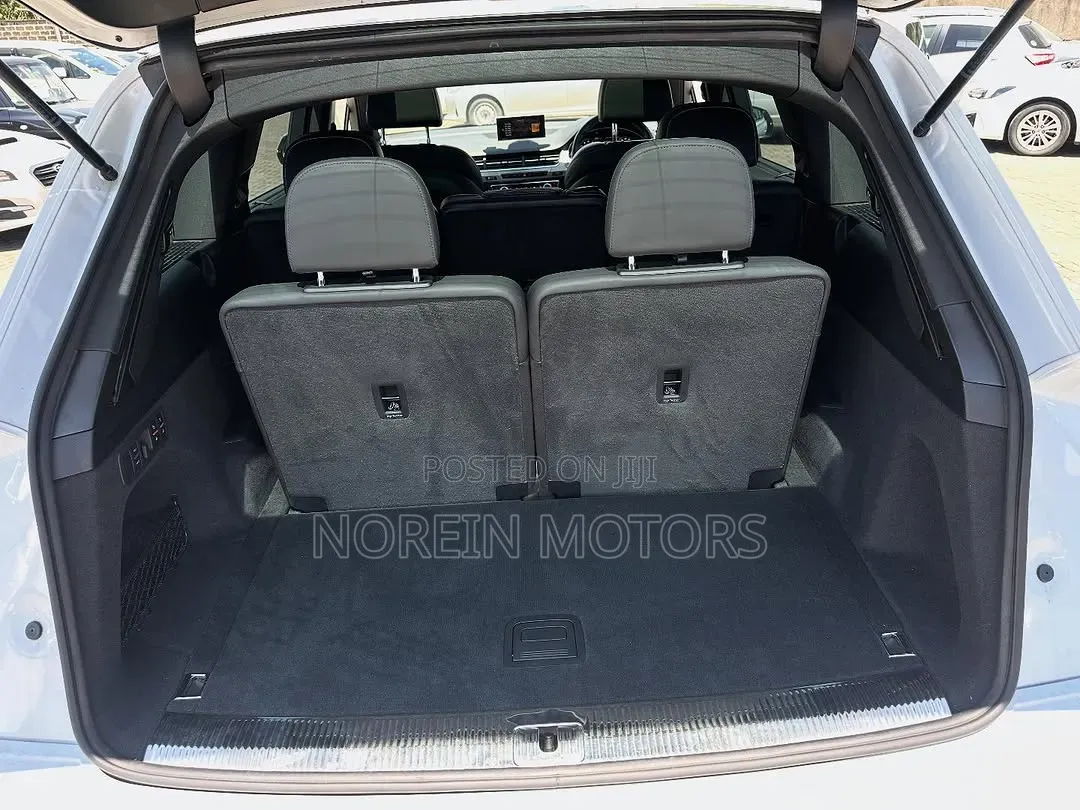 Audi Q7 2019 Pearl