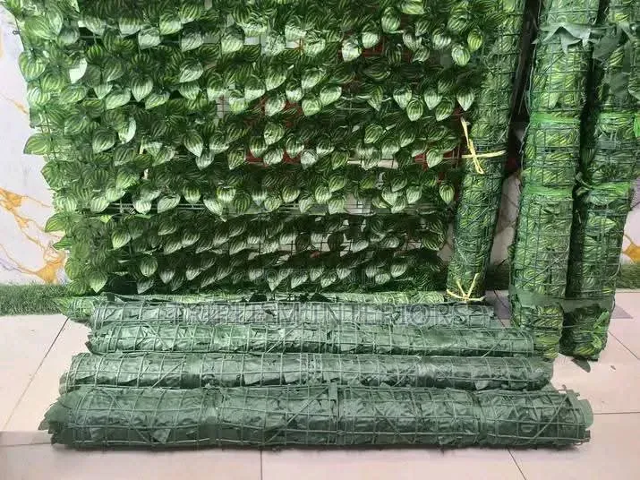 Outdoor Artificial Green Wall | Long-Lasting Privacy Screen