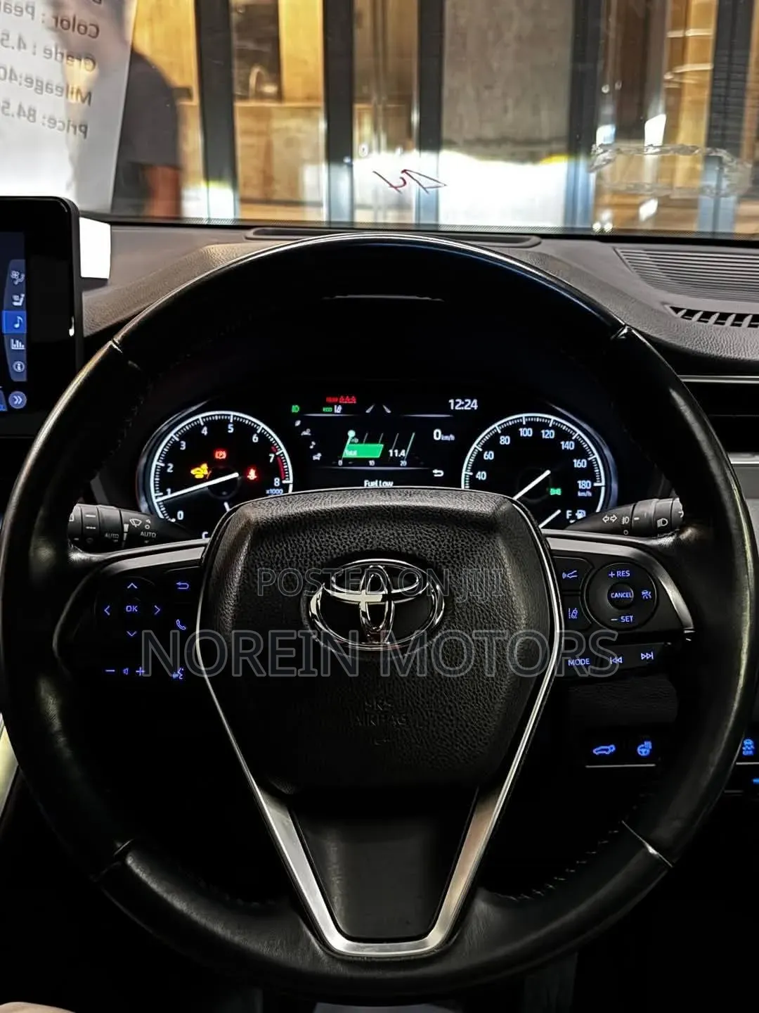 Toyota Harrier 2.0 2020 White