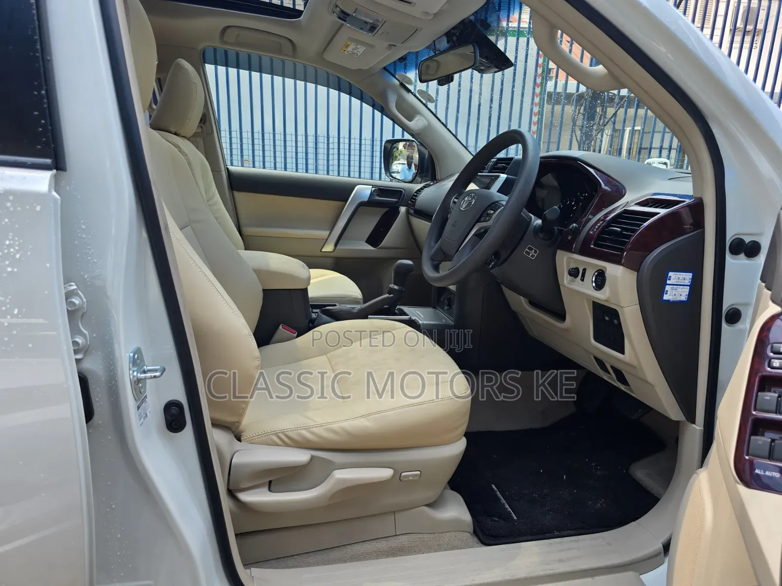 Toyota Land Cruiser Prado 2.7 2020 White