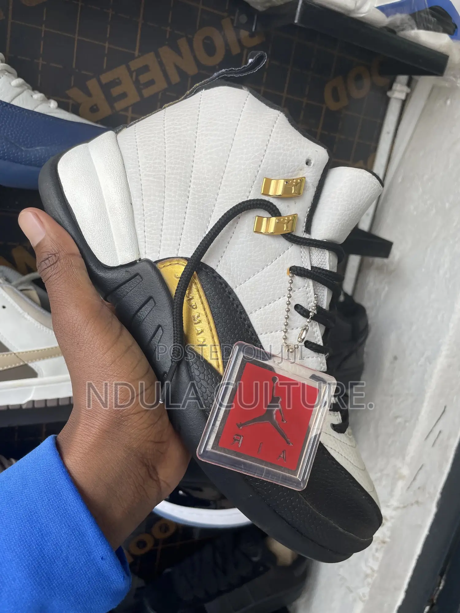 Nike Air Jordan 12 Jumpman