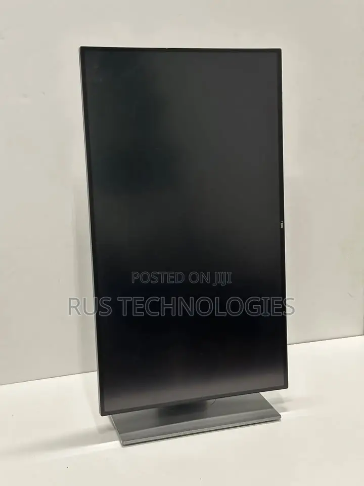 Dell Flat Panel U2718q