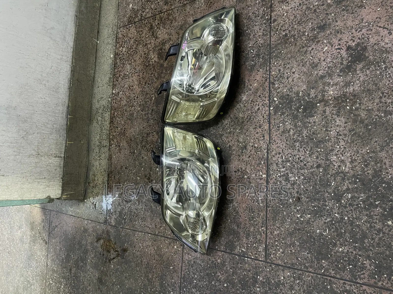 Toyota Noah Old Model Headlights