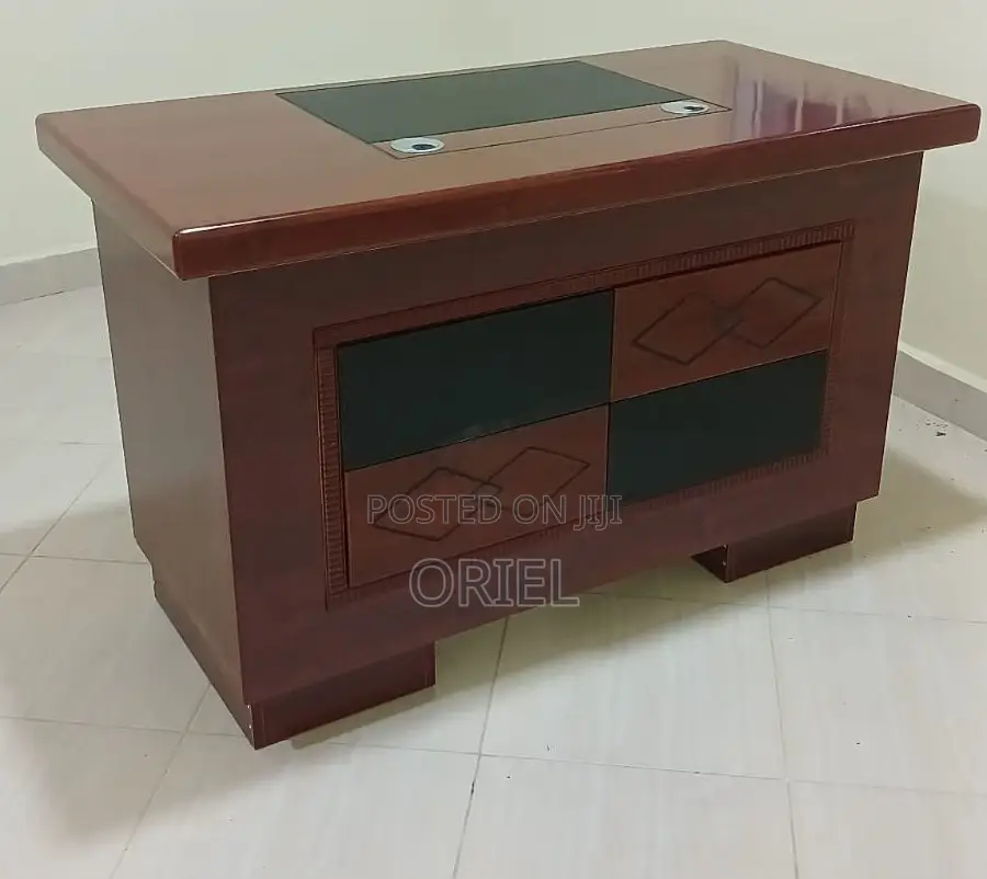 Executive Desks : Corporate Executive Office Table