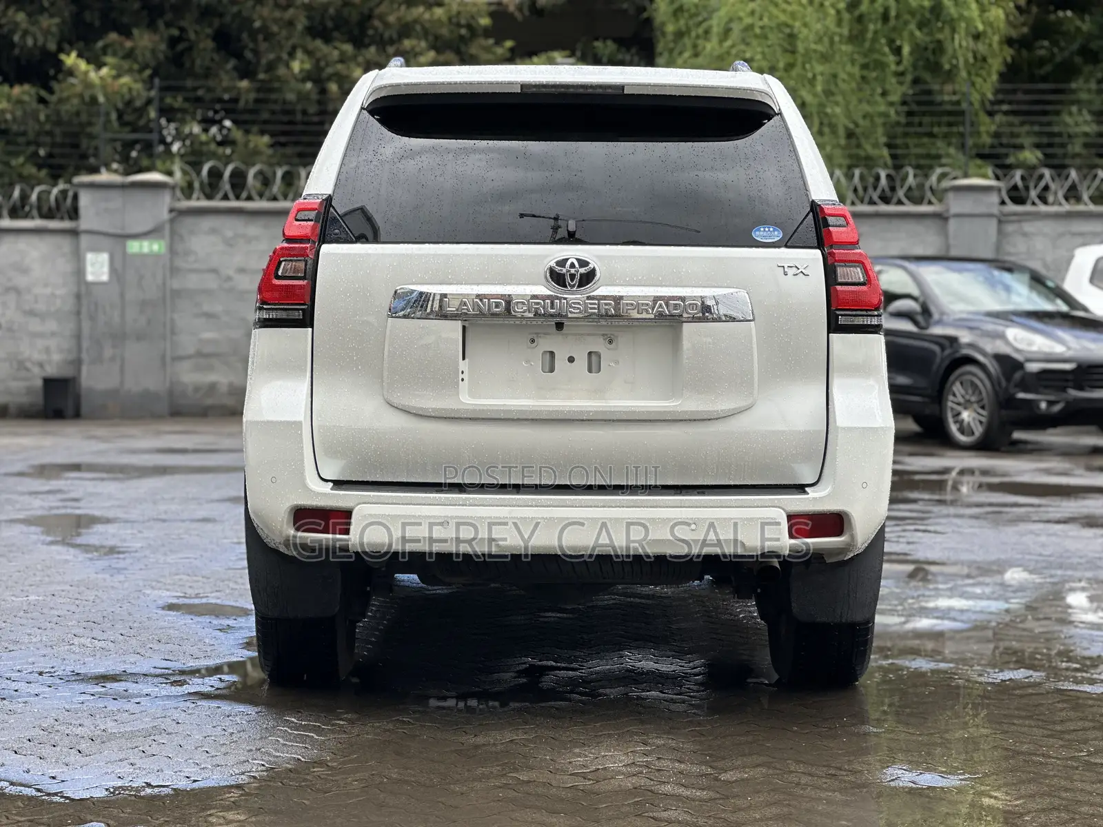 Toyota Land Cruiser Prado 2.7 2021 White