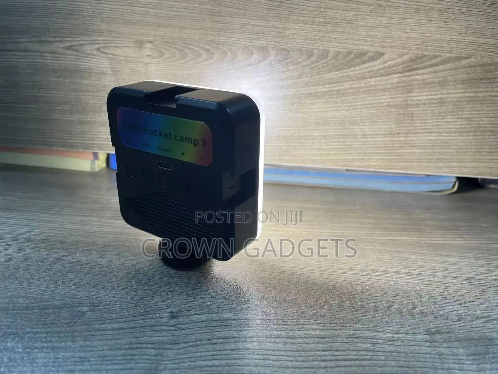 Ay-83 Rgb Mini Video Light Rechargeable Pocket Vlog Light