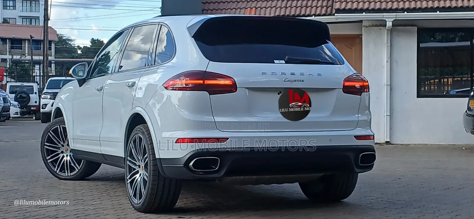 Porsche Cayenne Turbo AWD 2019 White