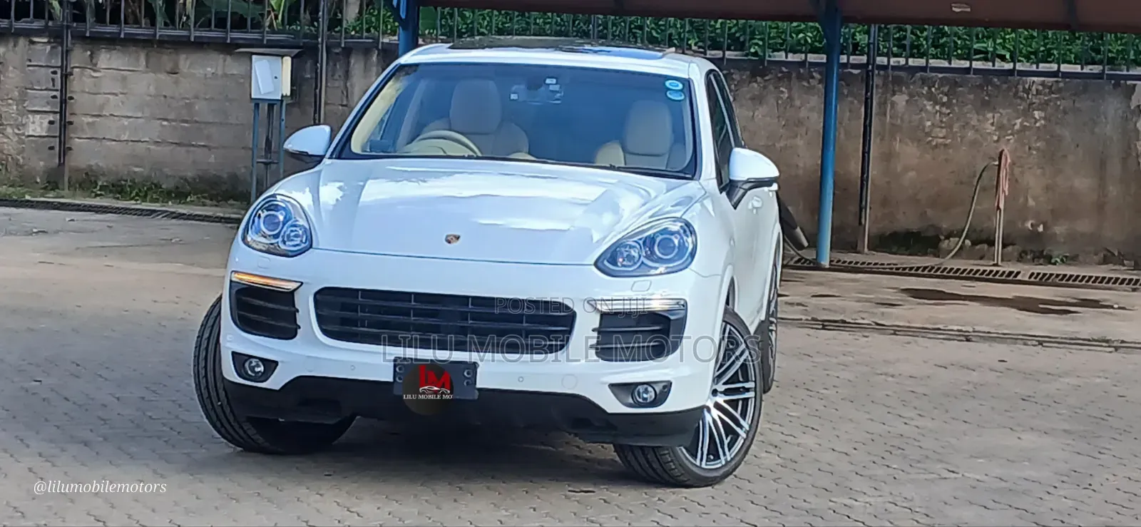 Porsche Cayenne Turbo AWD 2019 White