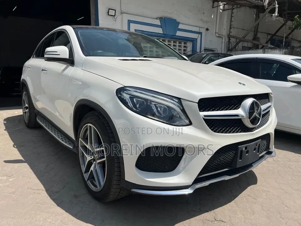 Mercedes-Benz GLE-Class GLE 350d 4MATIC 2018 Pearl