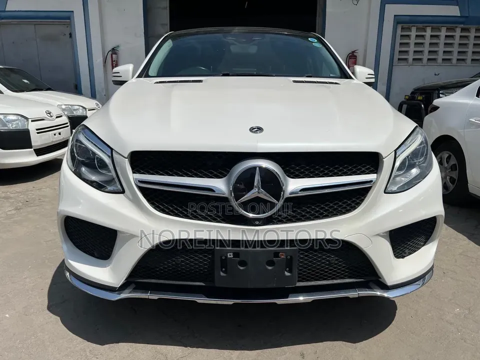 Mercedes-Benz GLE-Class GLE 350d 4MATIC 2018 Pearl