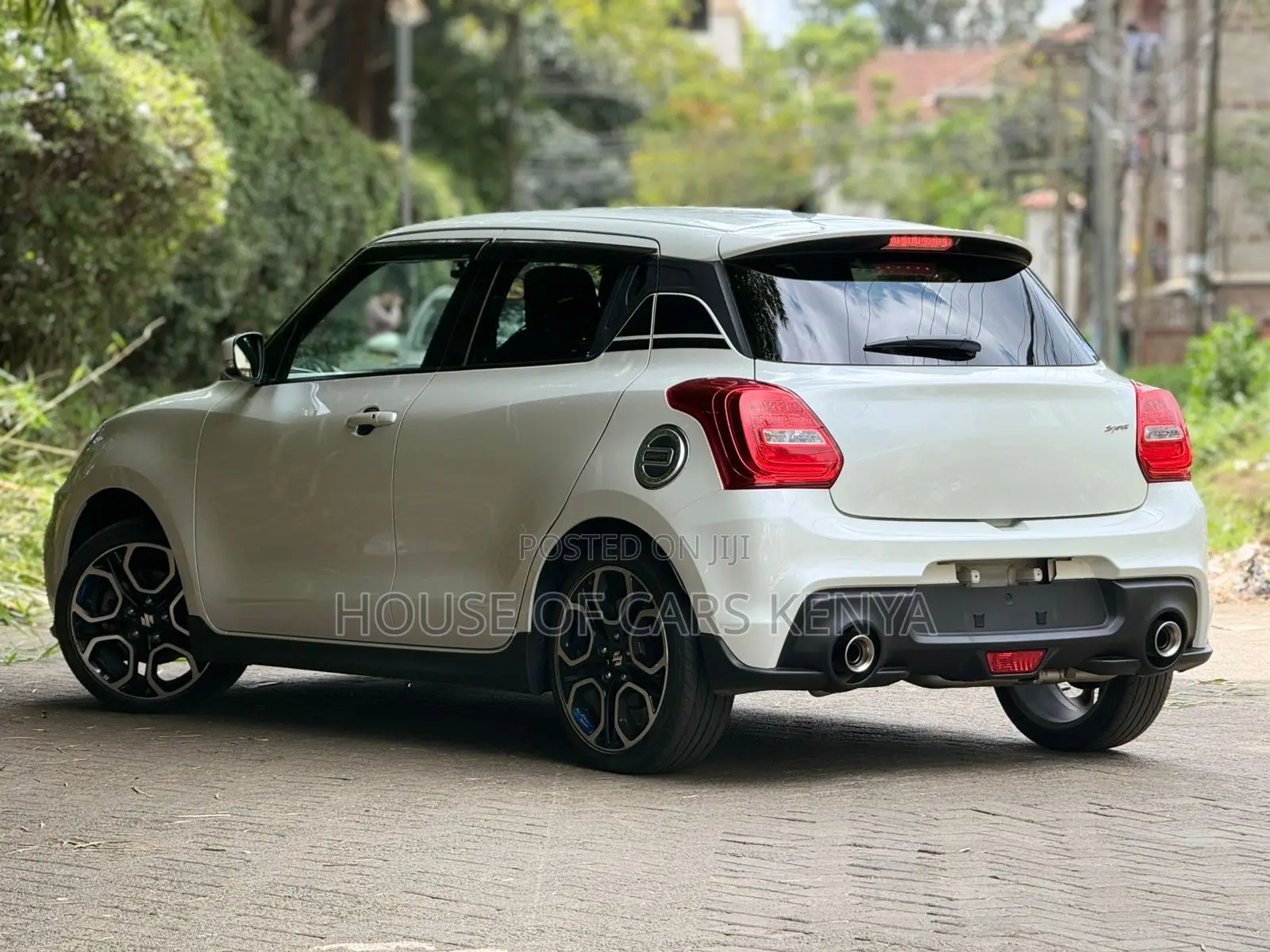 Suzuki Swift 2019 White