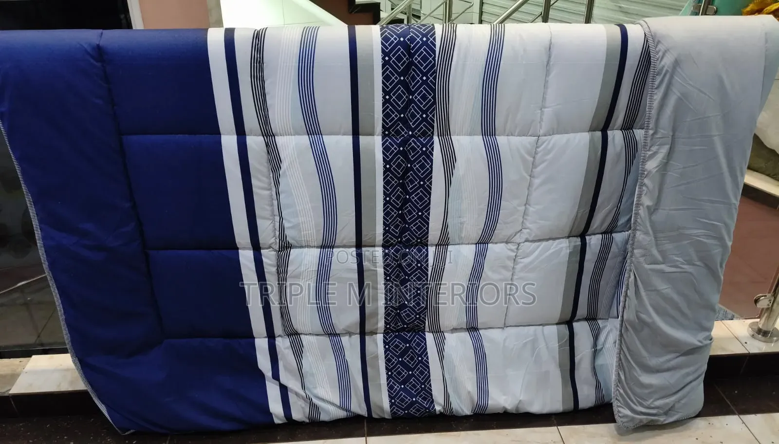 Finest Quality Binded Warm Sleep Sets