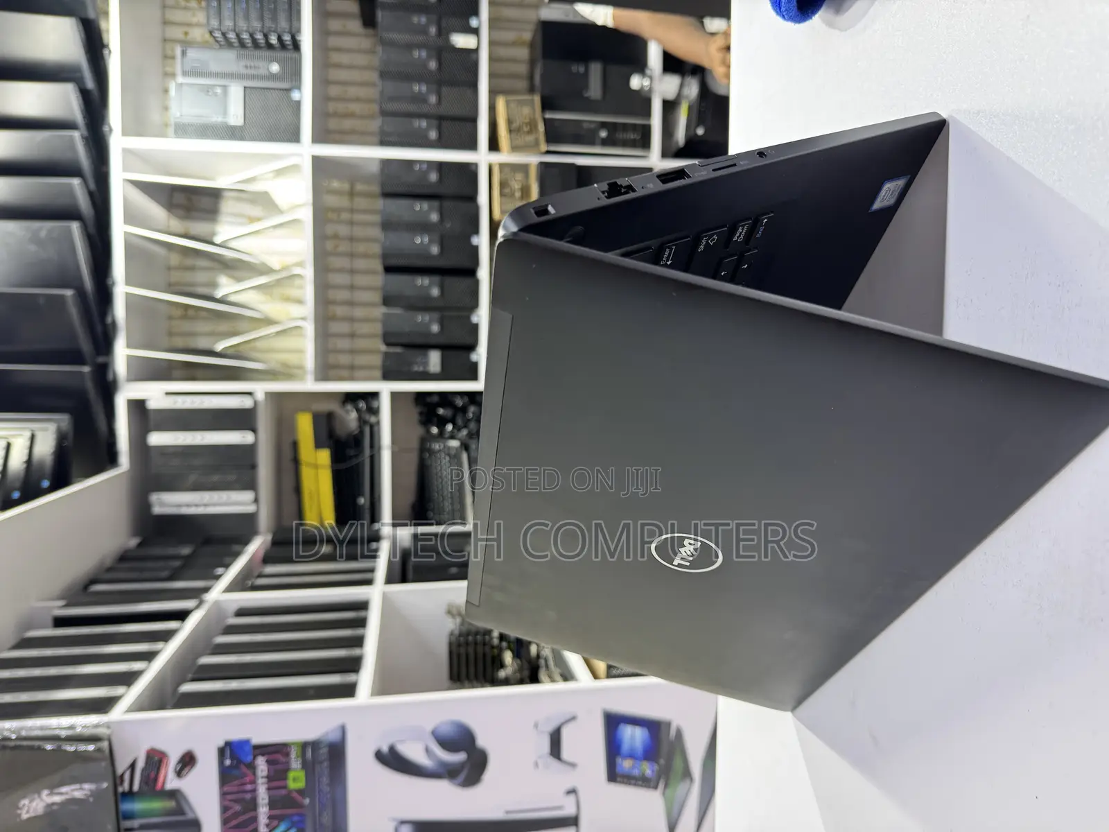 Laptop Dell Latitude 7490 8GB Intel Core i7 SSD 256GB