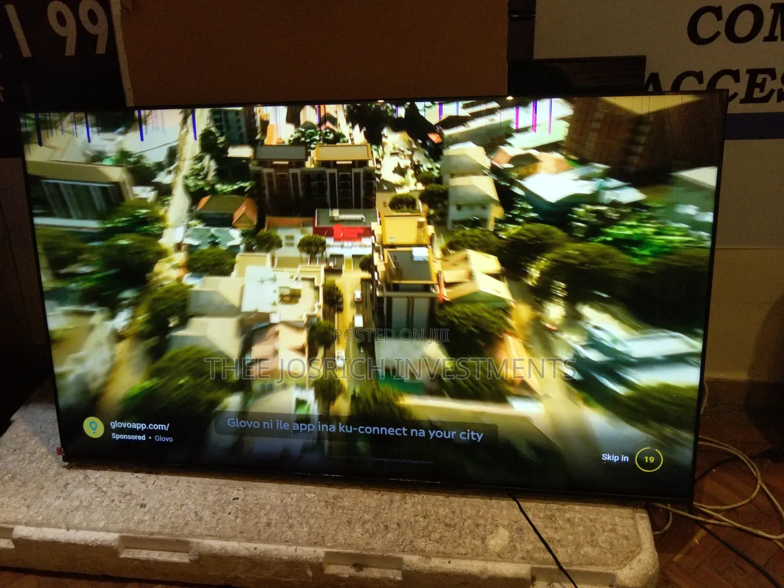 Samsung 65 Inch Smart Tv With Bt(Has Small Lines)