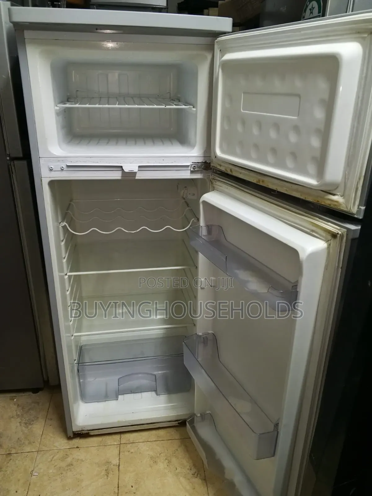 Nexus 215l Fridge,Used